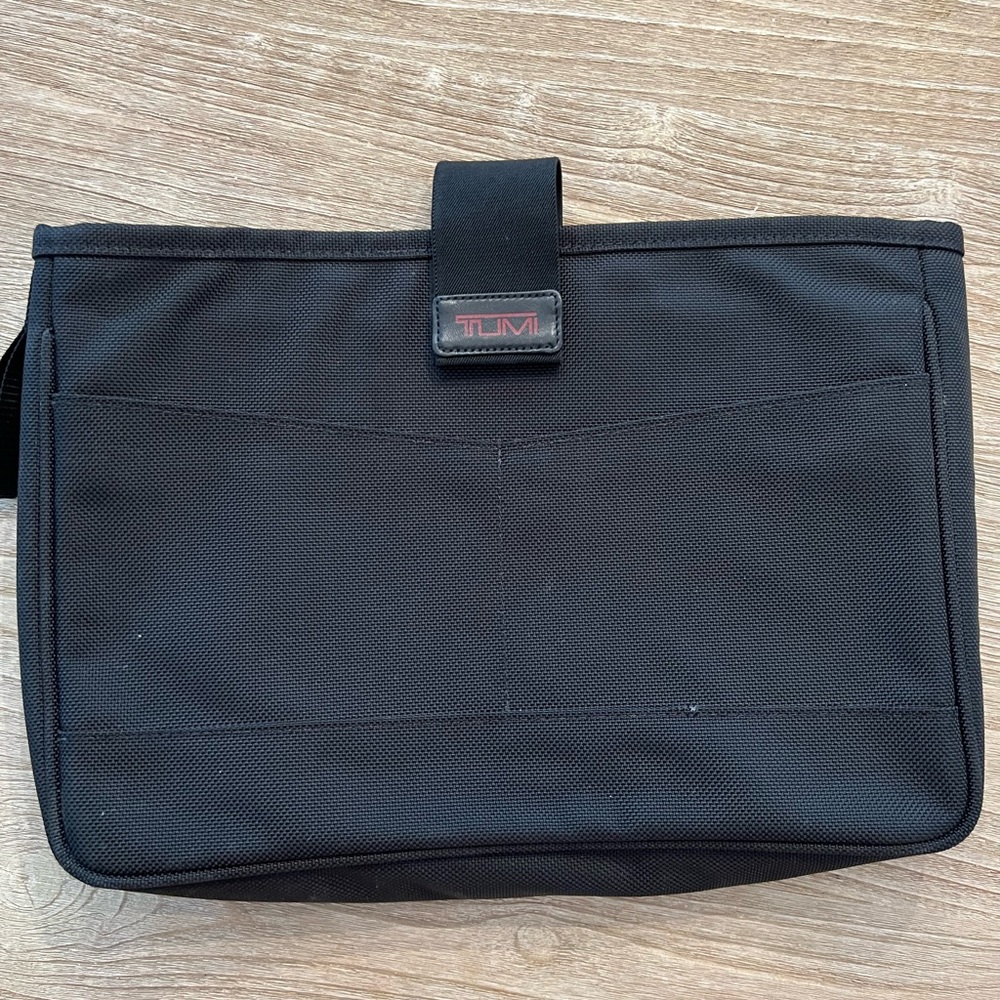 Tumi laptop sleeve